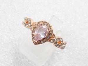 クリスタル　指輪(18号)